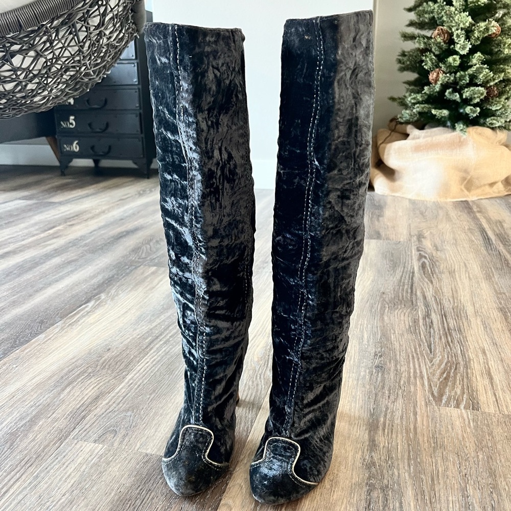 Bottega Veneta Velvet Heeled Boots - Brown